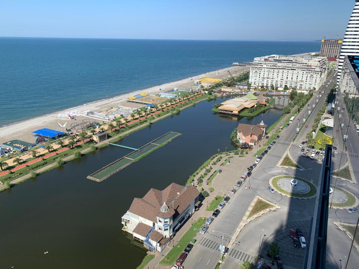 Luxury Studio With Ocean View Batumi Exterior photo
